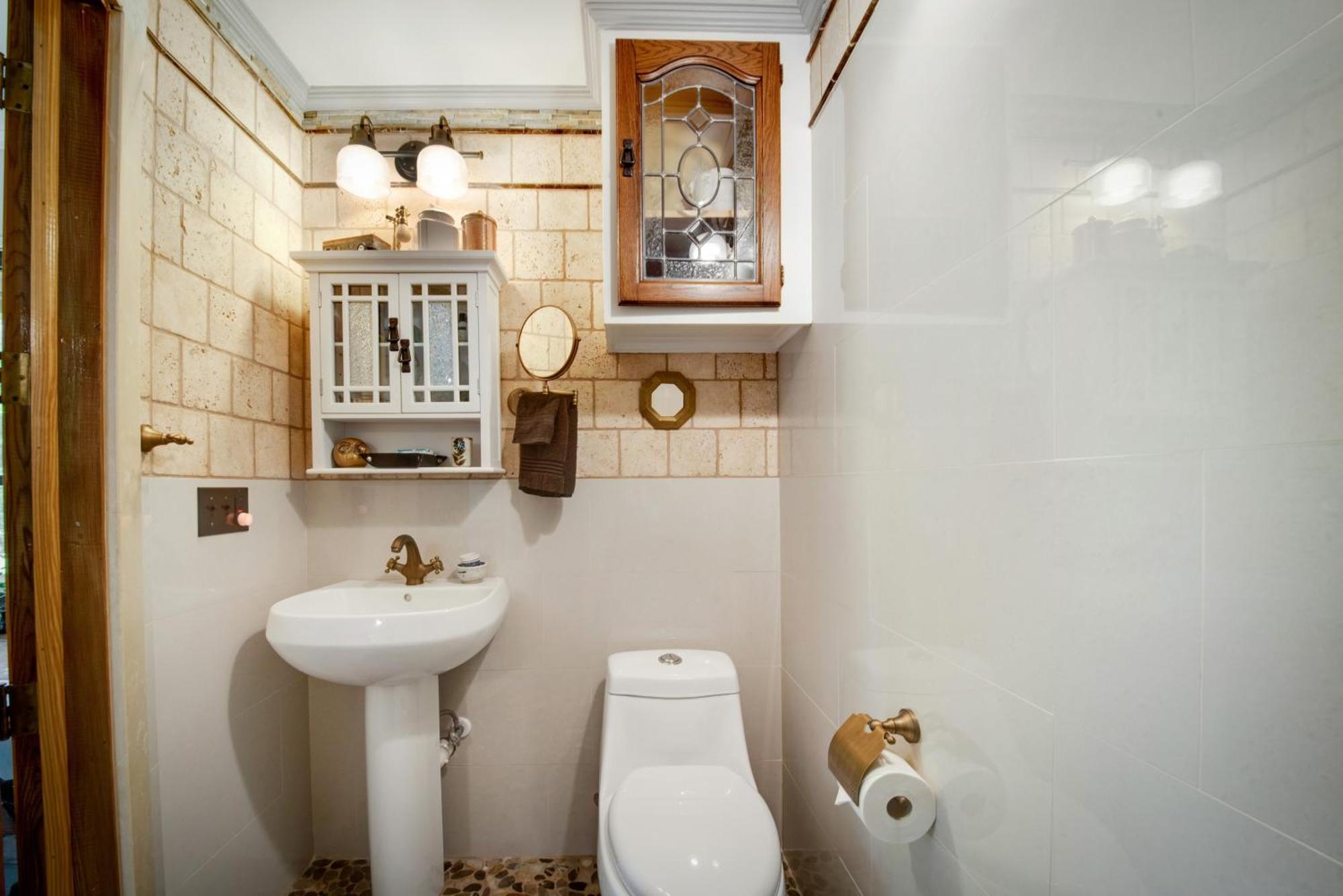 레이크워쓰 La Quiete Cove For One B&B 외부 사진